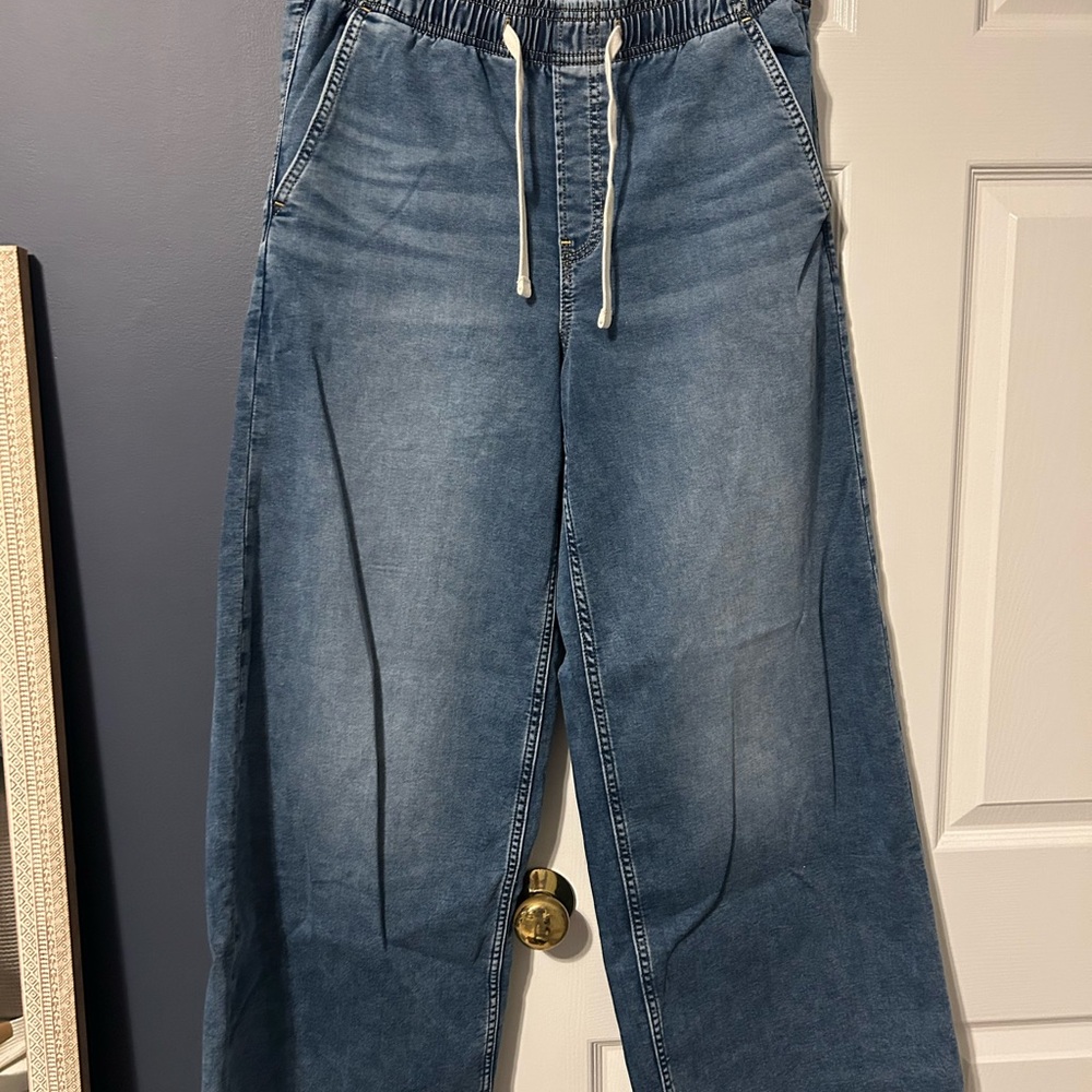 GAP Relaxed Fit Drawstring Jeans/Pants